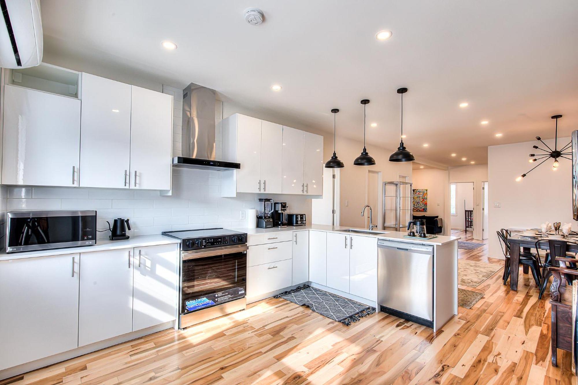 Charm & Luxury Vacation Headquarters To Downtown! Apartment Montreal Exterior photo